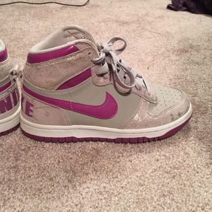 Women's Nike 6.5