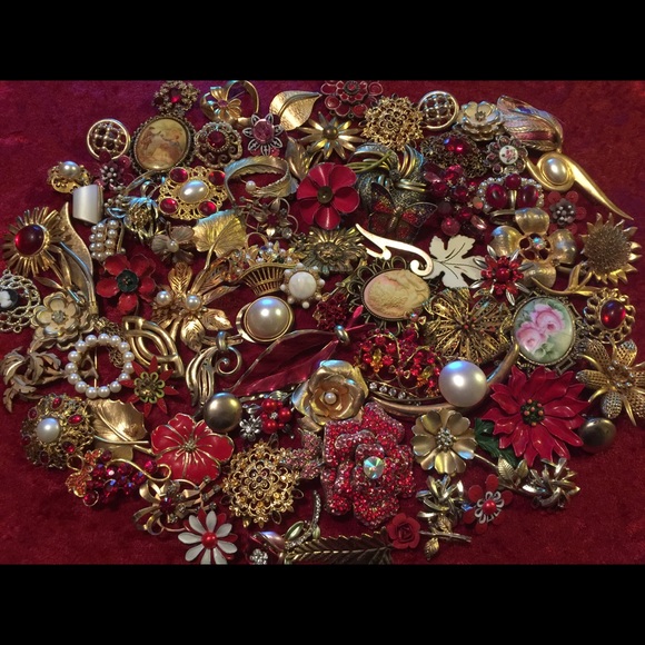 Red gold pearl brooches pins new vintage retro Lot