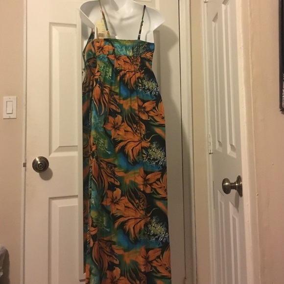 Floral Maxi Dress - Picture 4 of 4