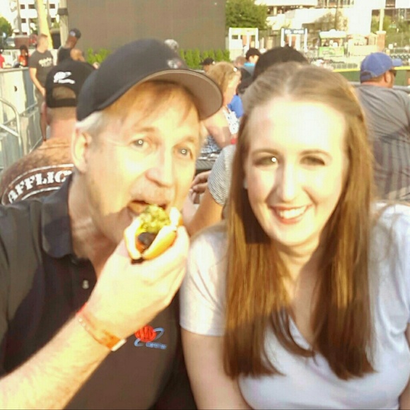 Meet your Poshers, Chris & Amaria - Picture 3 of 8