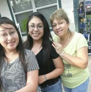 Meet your Posher, Ivette