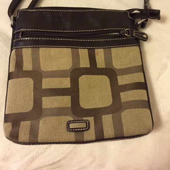 Used Nine West cross body! Super classy🤗