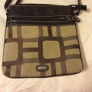 Used Nine West cross body! Super classy🤗