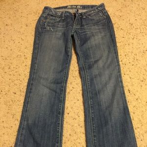 Women's miss me Jeans