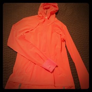 Lululemon coral 1/2 zip running hoodie