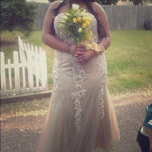 A dress I worn once for prom. Hoping to sell