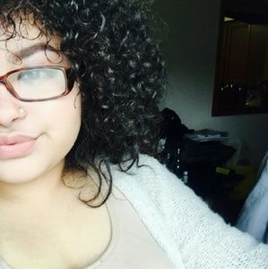 Meet your Posher, Nacoria