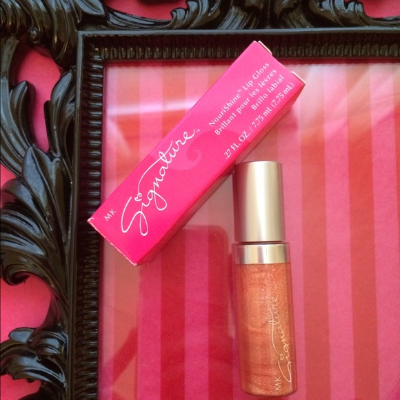 Mary Kay Nourishine Lip Gloss in Gold Rush - Picture 2 of 3