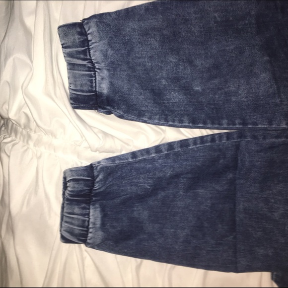 SOLD 🚫 - Picture 2 of 4