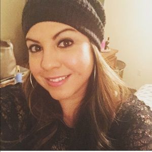 Meet your Posher, Victoria