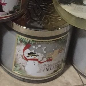 2 marshmallow fireside Brand new 3-Wick Never Lit