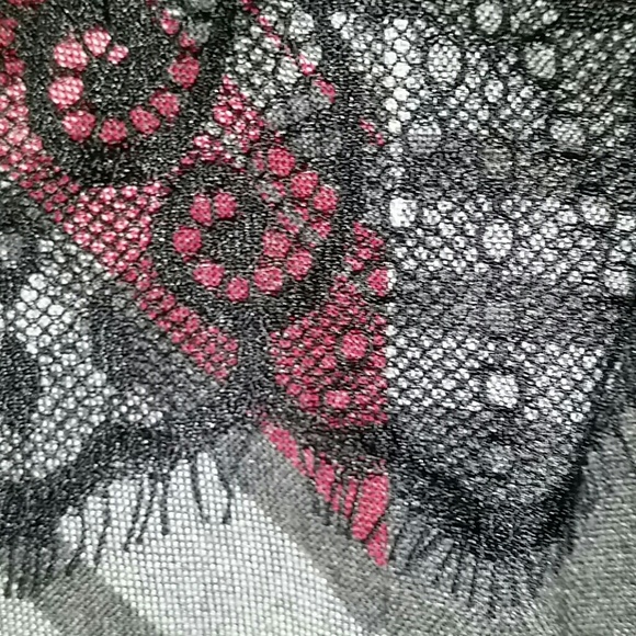 Comfortable Corset - Picture 4 of 4