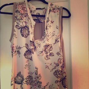 Sheer flower tank