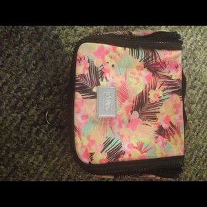 Hanging VS Pink Makeup Organizer