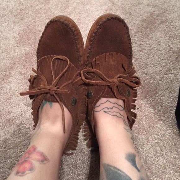 6.5 Minnetonka moccasins