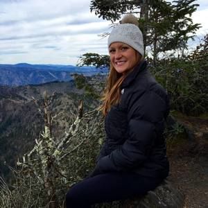 Meet your Posher, Ciara