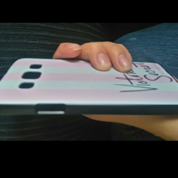 Galaxy Victoria secret phone case - Picture 2 of 2