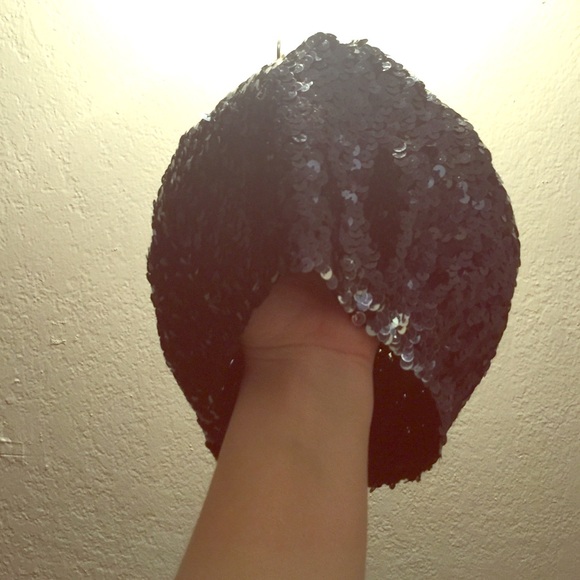 Sequin hat/beanie