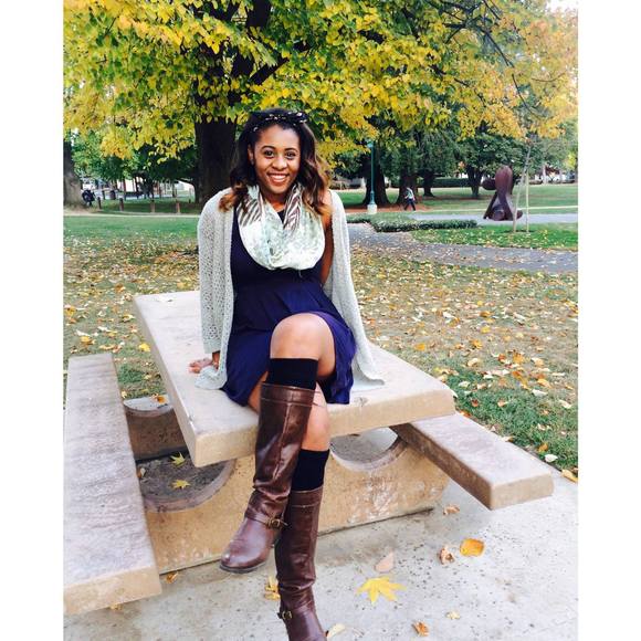 Meet your Posher, Sidney