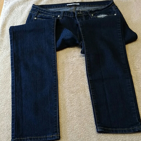 Jeans - Picture 3 of 3