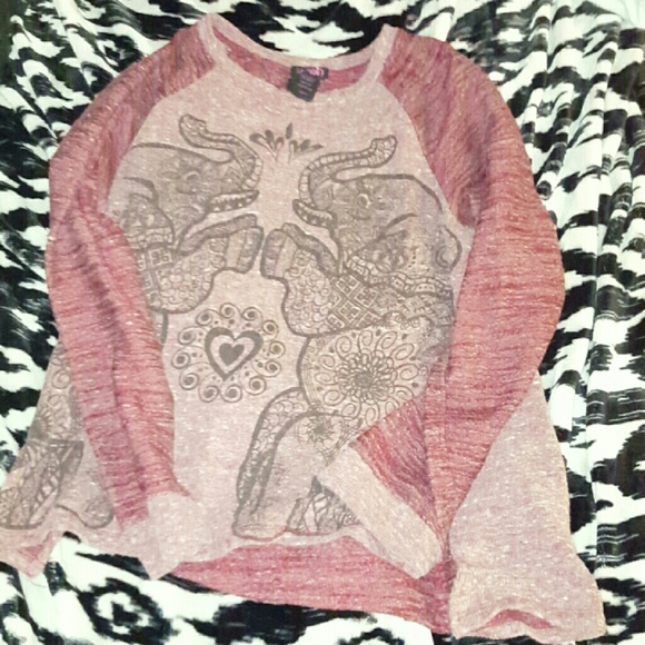 Very cute and warm elephant long sleeve shirt