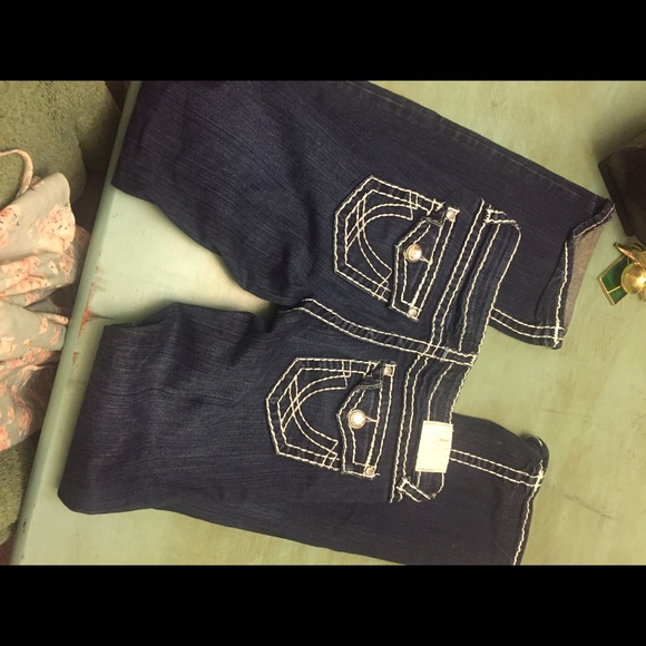 L.A. Idols - Picture 1 of 4