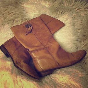 TRUE RELIGION leather boots