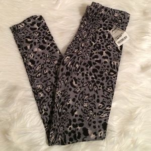 Cheetah leggings