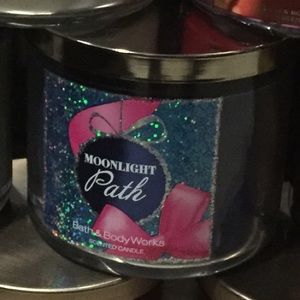 New 3-wick :) Bath and Body Works