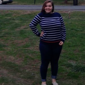 Meet your Posher, Abby