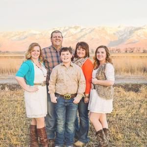 Meet your Posher, Leslie