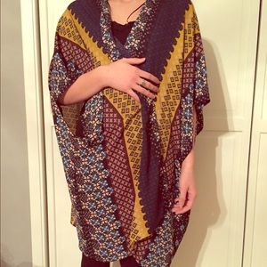 Daniel Rainn Shawl • SMALL