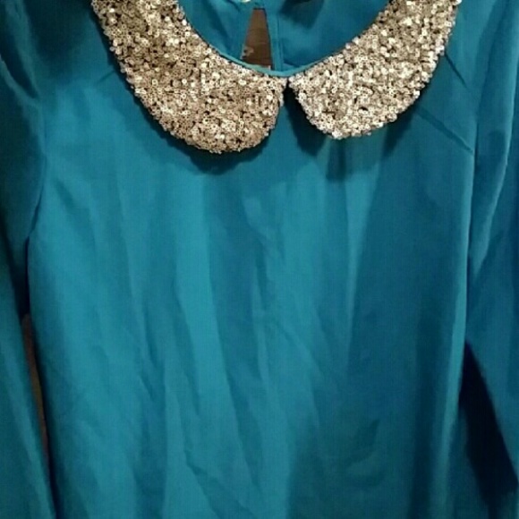 Top - Picture 2 of 2