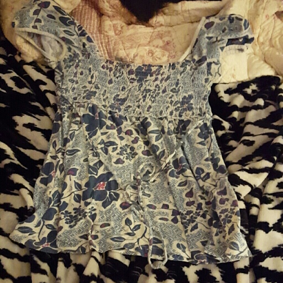 Cute summer top with strings