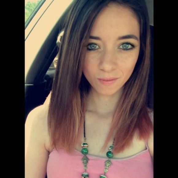 Meet your Posher, Torri