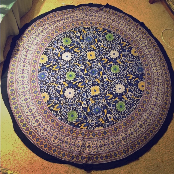 Tapestry/Table Cloth