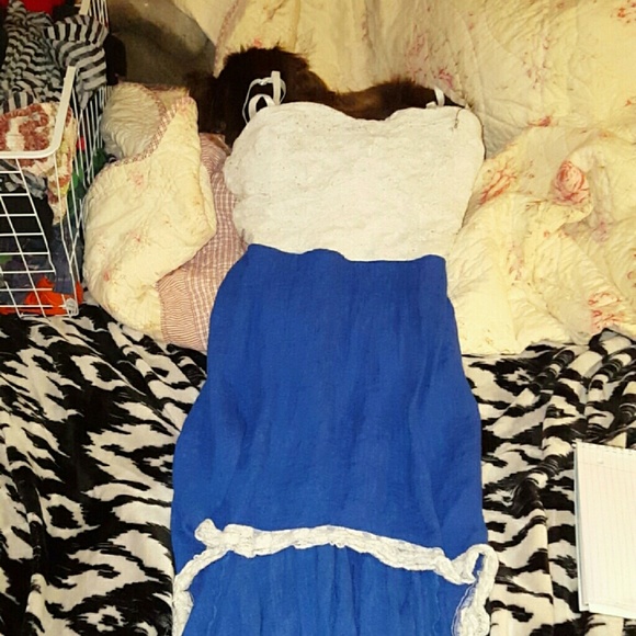 Cute lace dress for the summer