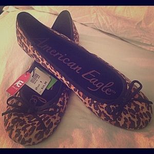 NWT American Eagle Size 9 Animal Print Flats
