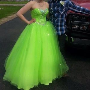Prom dress