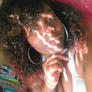 Meet your Posher, Toniqua