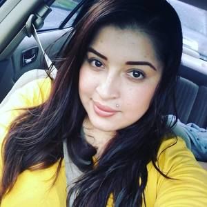 Meet your Posher, Andrea