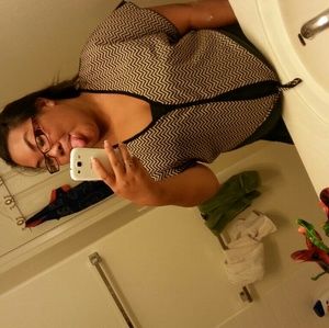 Meet your Posher, Racquel