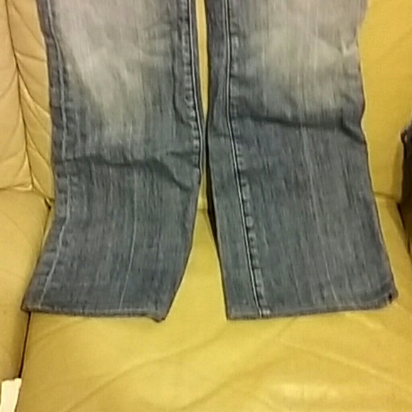 Jeans - Picture 2 of 3