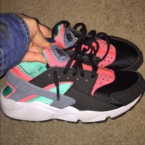 Nike huaraches