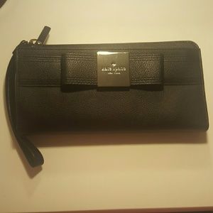 Kate spade wristlet