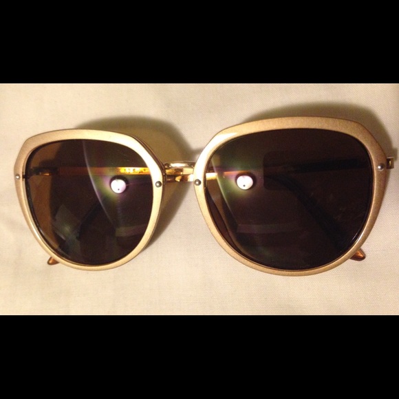 Urban Outfitters Champagne & Gold frame sunglasses