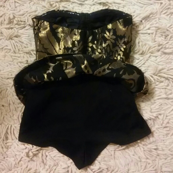 Short set - Picture 3 of 4