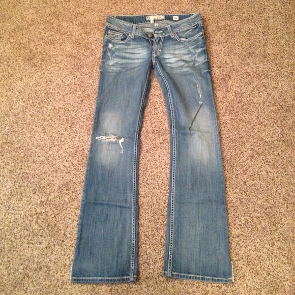 BKE Stella jeans, 28L, distressed light wash