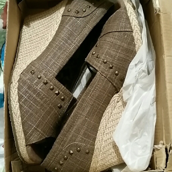 Wedges - Picture 2 of 4