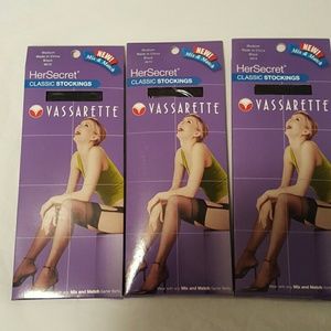 3 pair VASSARETTE classic stockings